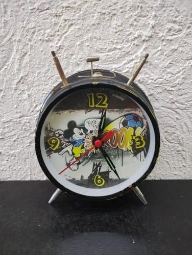 Reloj Despertador Disney Mickey Mouse Futbol Retro No Sirve Negro