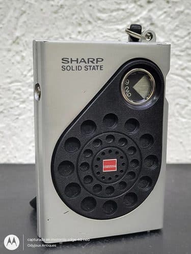 Radio Antiguo Portátil Sharp Solid State Am Bp-160a 6 Trans
