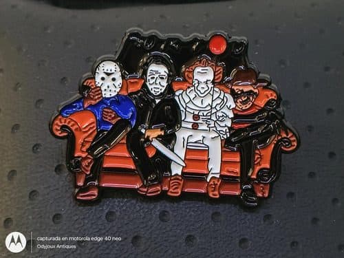 Pin/broche Villanos Del Terror Halloween Jason Freddy Metal Rojo Villanos Del Terror