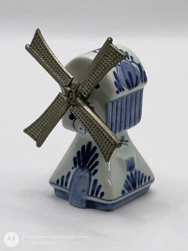 Salero D Porcelana Molino De Viento Vintage Souvenir Holanda Blanco Con Azul