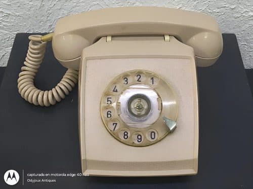 Teléfono Antiguo De Disco Intedetel Sonofon Rosa Vintage 70s Rosa Pálido