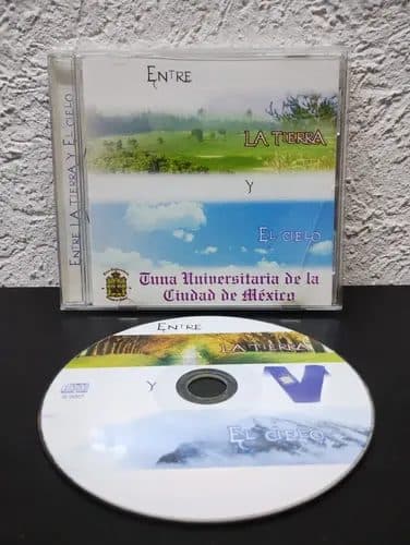 Cd Tuna Universitaria De La Ciudad De Mexico Entre La Tierra