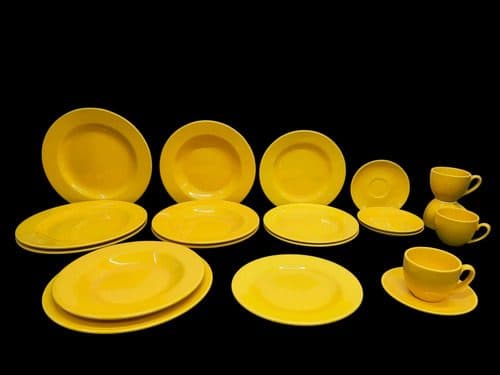 Vajilla De Porcelana Vista Alegre Ema Portugal 20pz Amarilla Amarillo Lisa