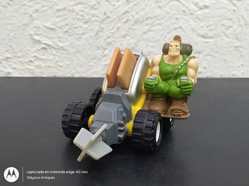 Figura Brick Bazooka Small Soldiers Promo Burger King 2008 Amarillo — Coleccionables vintage, años NOW