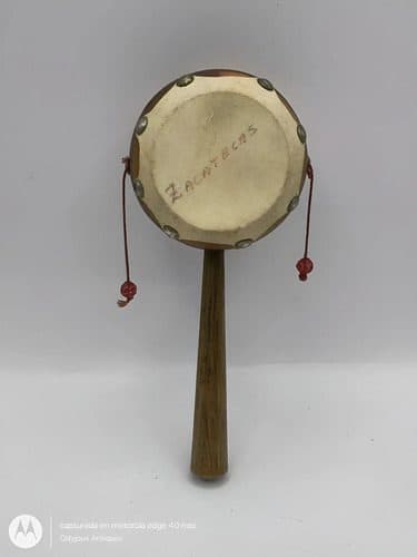 Tamborcito Giratorio Artesanal De Madera Juguete Antiguo Marrón Claro