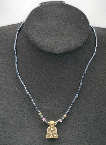 Collar Artesanal De Buda Buddah Con Cuentas De Chaquiron Azul Metalico — Coleccionables vintage