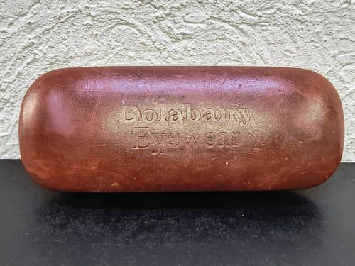 Estuche Rígido Para Lentes Dolabany Eyewear De Piel Original Café — Coleccionables vintage