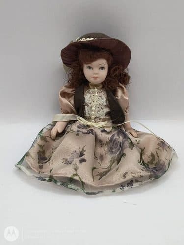 Muñeca De Porcelana Miniatura Campesina 80's Vintage 16cm