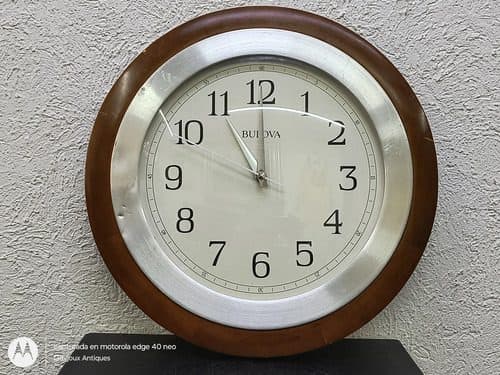 Reloj Bulova De Pared Clocks Vintage Retro Madera C4228 Chocolate Blanco — vintage México