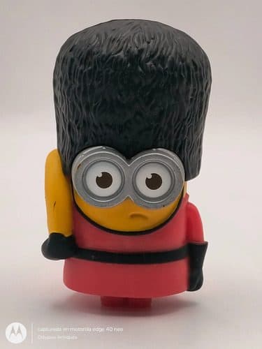 Figura Minion Mcdonald's Guardia Inglés 2015 Universal 9cm — Coleccionables vintage, años NOW