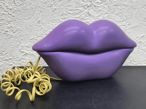 Teléfono Alámbrico Labios Morados Onix Kiss Phone No Funcion Violeta