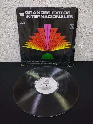 Lp 15 Grandes Éxitos Internacionales Vol. 2 Cover Elvis Abba Estándar