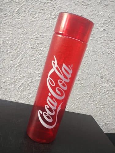 Cilindro Coca Cola Botella Para Agua Rojo Transparente — Coleccionables vintage, años NOW