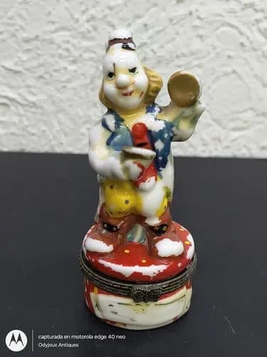 Alhajero Figura Payaso De Porcelana Vintage Con Detalle Rojo Con Amarillo