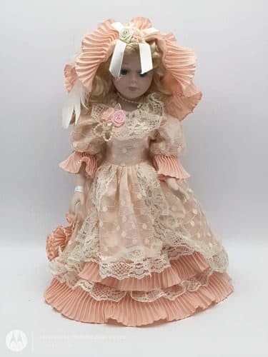Muñeca De Porcelana Rubia Vestido Encaje Rosa Bolso Vintage