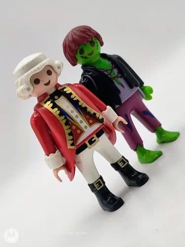 Lote Figuras Playmobil Retro Soldado Ingles Y Zombie 2pz