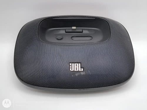 Bocina Jbl By Harman One Beat Micro Para iPhone/iPod/aux/usb Negro — Audio vintage, años NOW