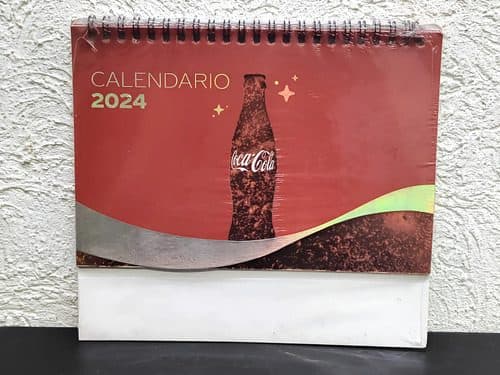 Calendario Coca Cola 2024 Sellado Original Calendario Coca Cola 2024 — Coleccionables vintage, años NOW