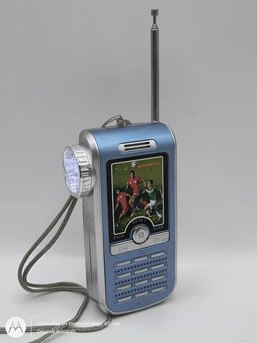 Mini Radio Portátil Akustic Ak-524 Con Lámpara Retro Azul Acero/plateado