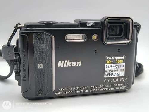Cámara Digital Nikon Coolpix Aw130 Waterproof 16mpx No Sirve Negro