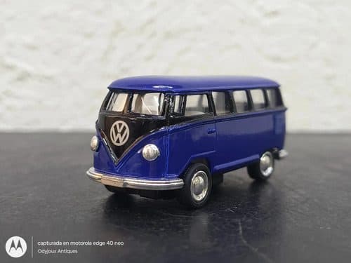 Combi Volkswagen Classical Bus 1962 Azul 1/64 Kingsmart Azul