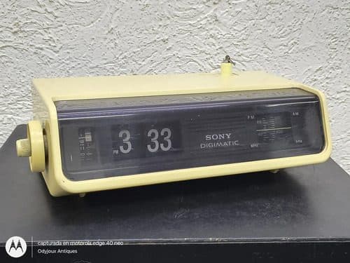 Radio Despertador Sony Digimatic Flipclock 7 Trans Tfm-c380w Beige