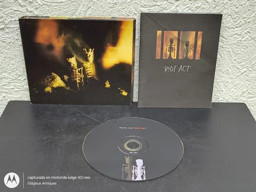Cd Pearl Jam - Riot Act Digipack 2002 Epic Music Usa Originl Edición Limitada