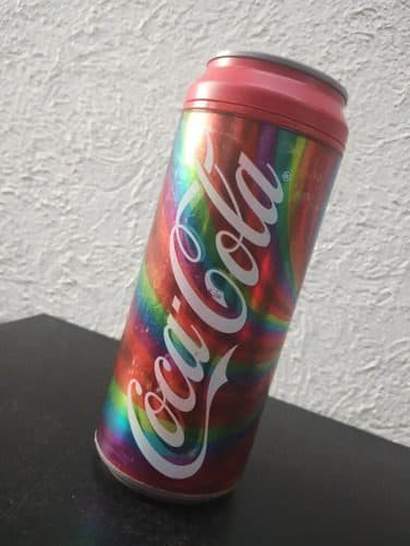 Vaso Térmico Coca Cola Con Tapa 500ml Arcoíris Con Detalle Arcoíris